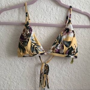 Floral Bikini Top- Gianni Bini